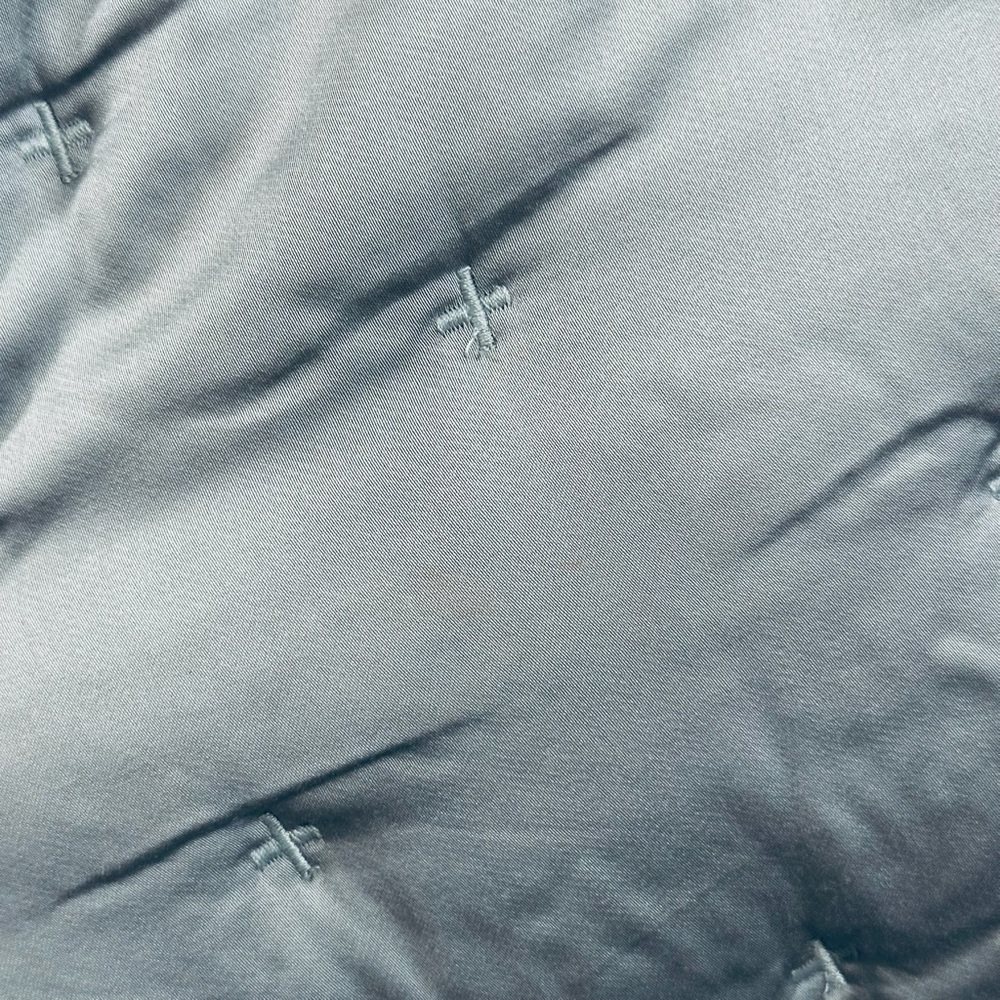 QUINCE Bamboo Quilt King/Cal King Light Grey 3237 - Picture 8 of 11